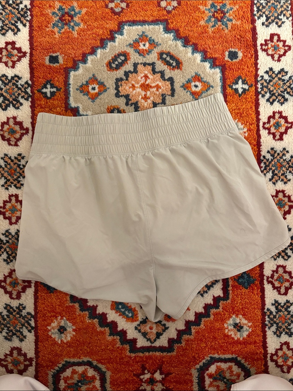 Gap Fit Active Shorts 3” - Picture 5 of 5